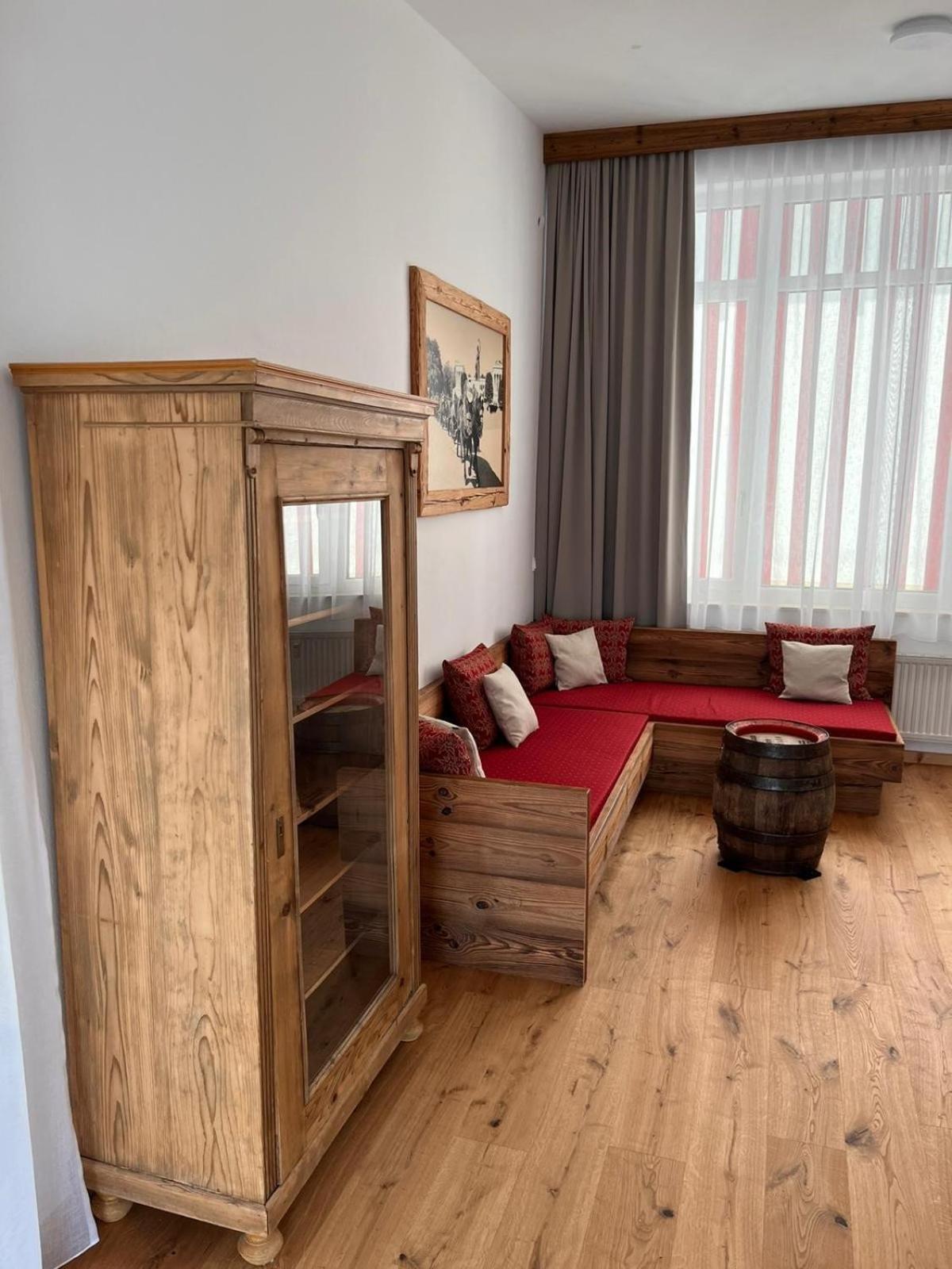 Hotel Almwirt Haar  Zewnętrze zdjęcie